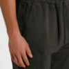 Pantalón verde cargo desmontable