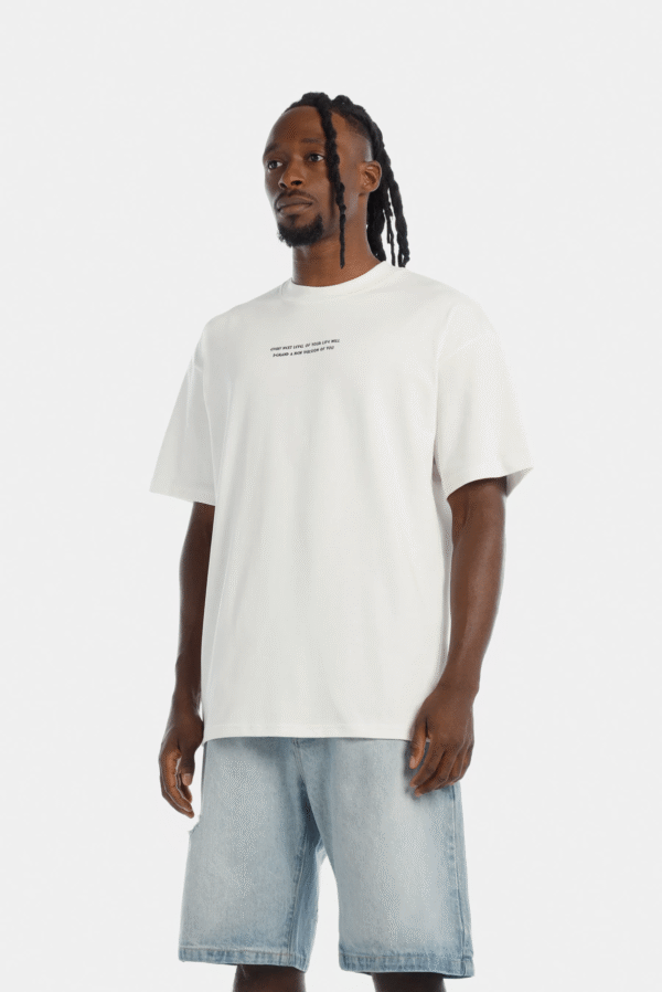 94487-5 Camiseta oversize marfil ilustración