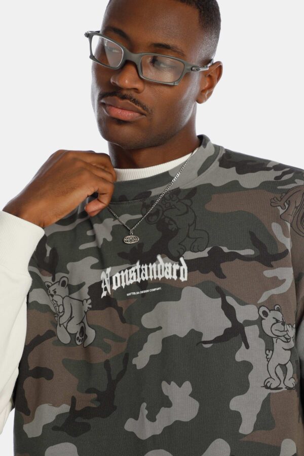 87520-7 Camiseta overzise verde camuflaje